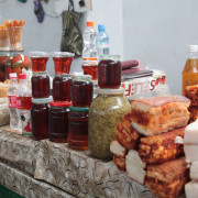 Bazaar in Khashuri